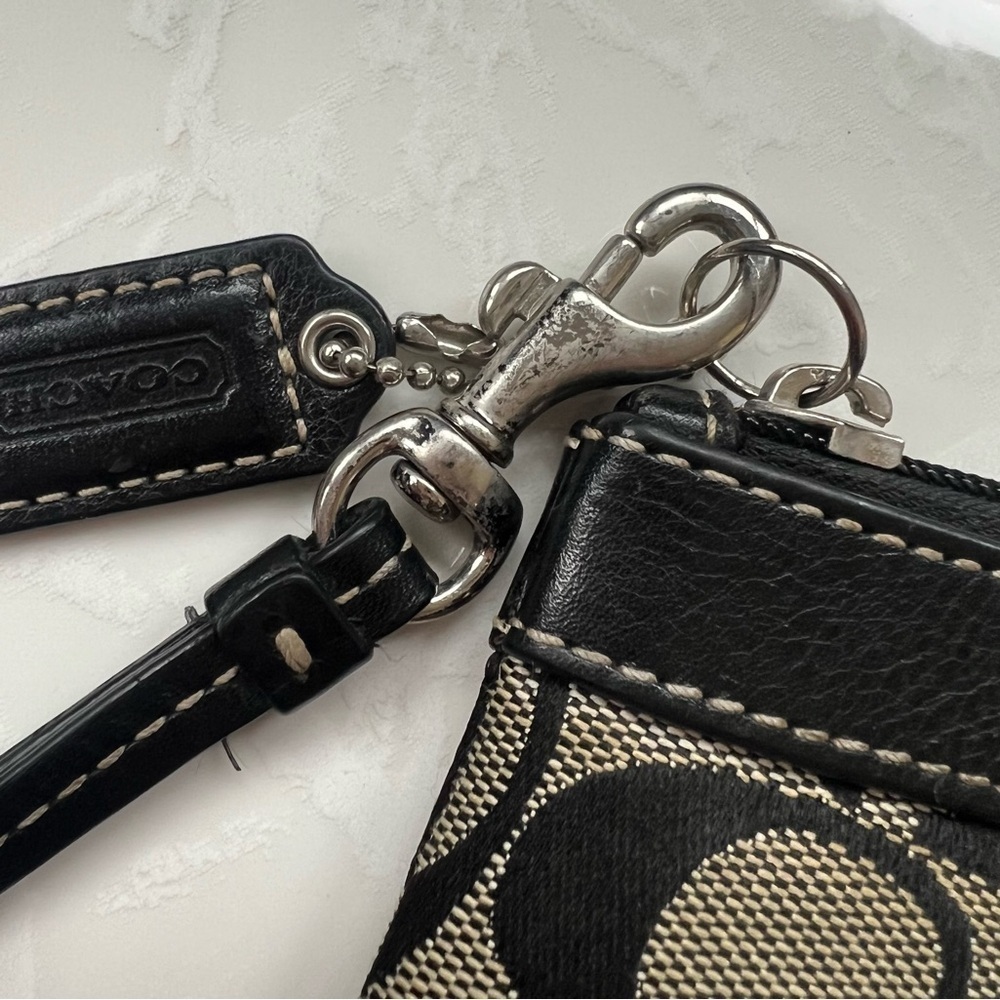 Coach Y2K Signature Leather Trim Wristlet Black Wallet Coin Purse Card Holder - Picture 4 of 11